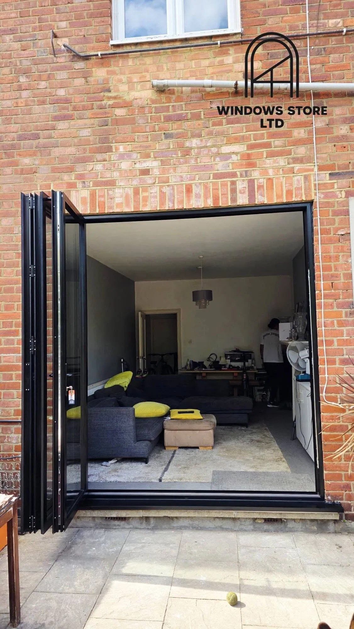 Can you replace rotten French doors with aluminium bifold doors?