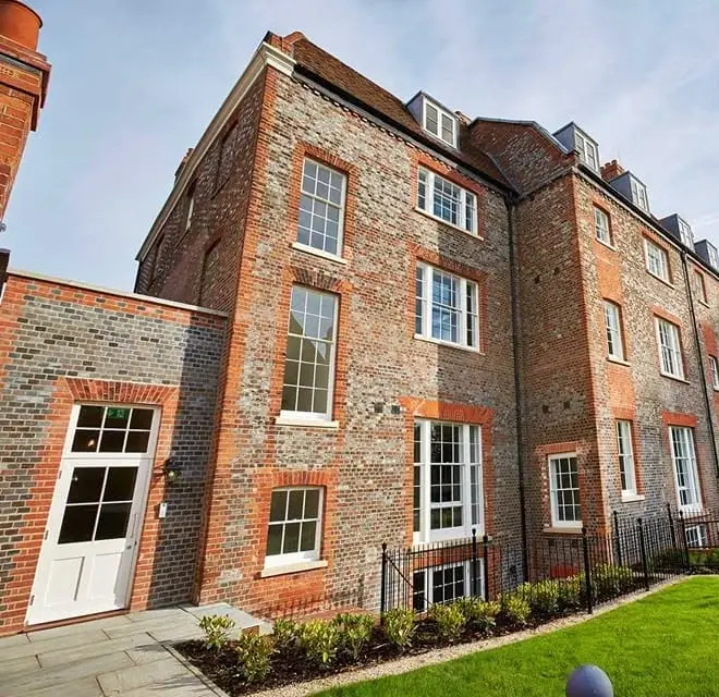 Georgian brick building in London with timber sash windows made by Windows Store Ltd